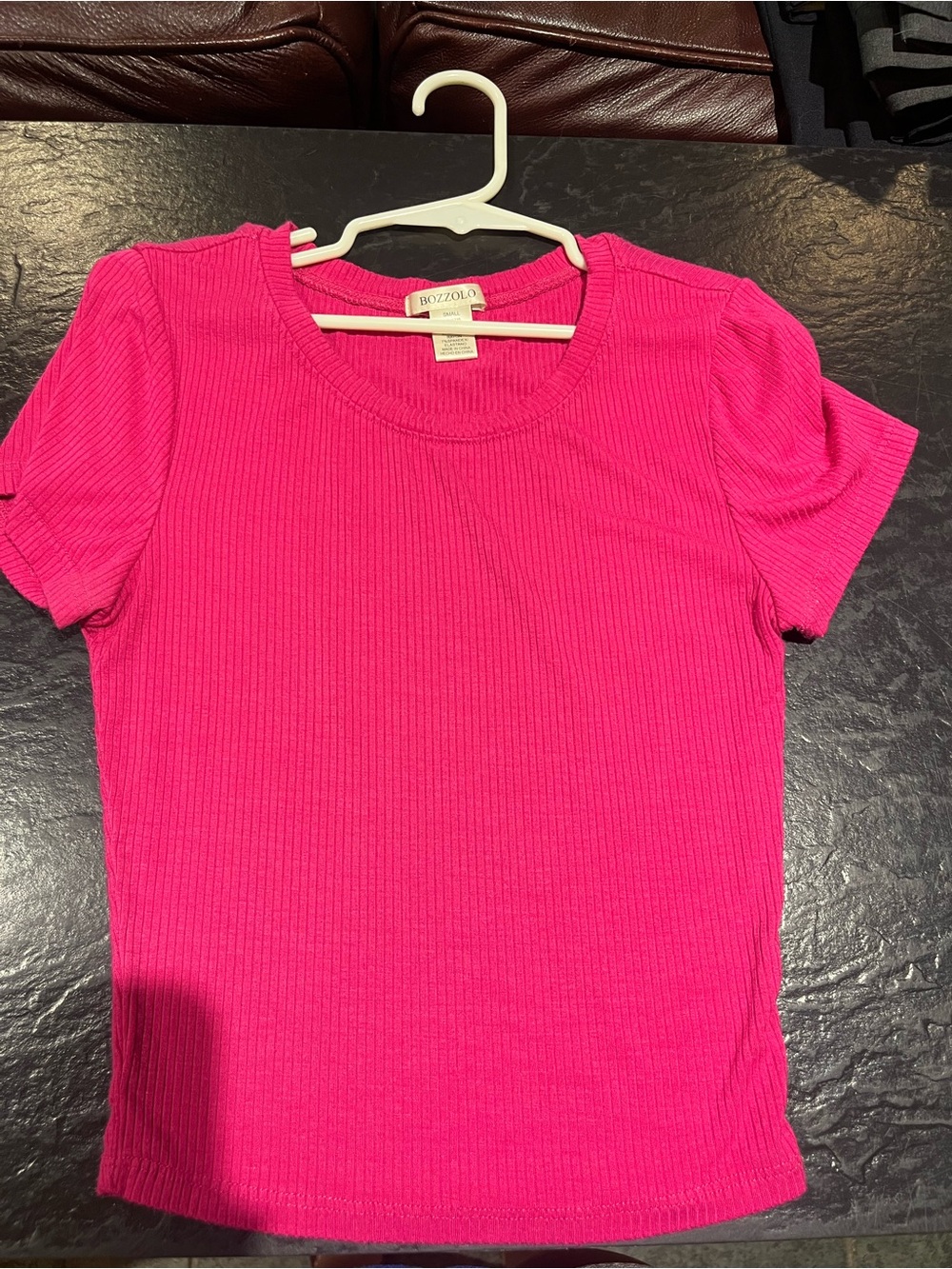 Bozzolo Women's Bright Pink Ribbed Short Sleeve Crop Top